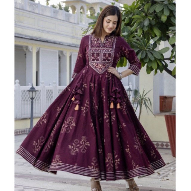 Dres wanita katun asli india