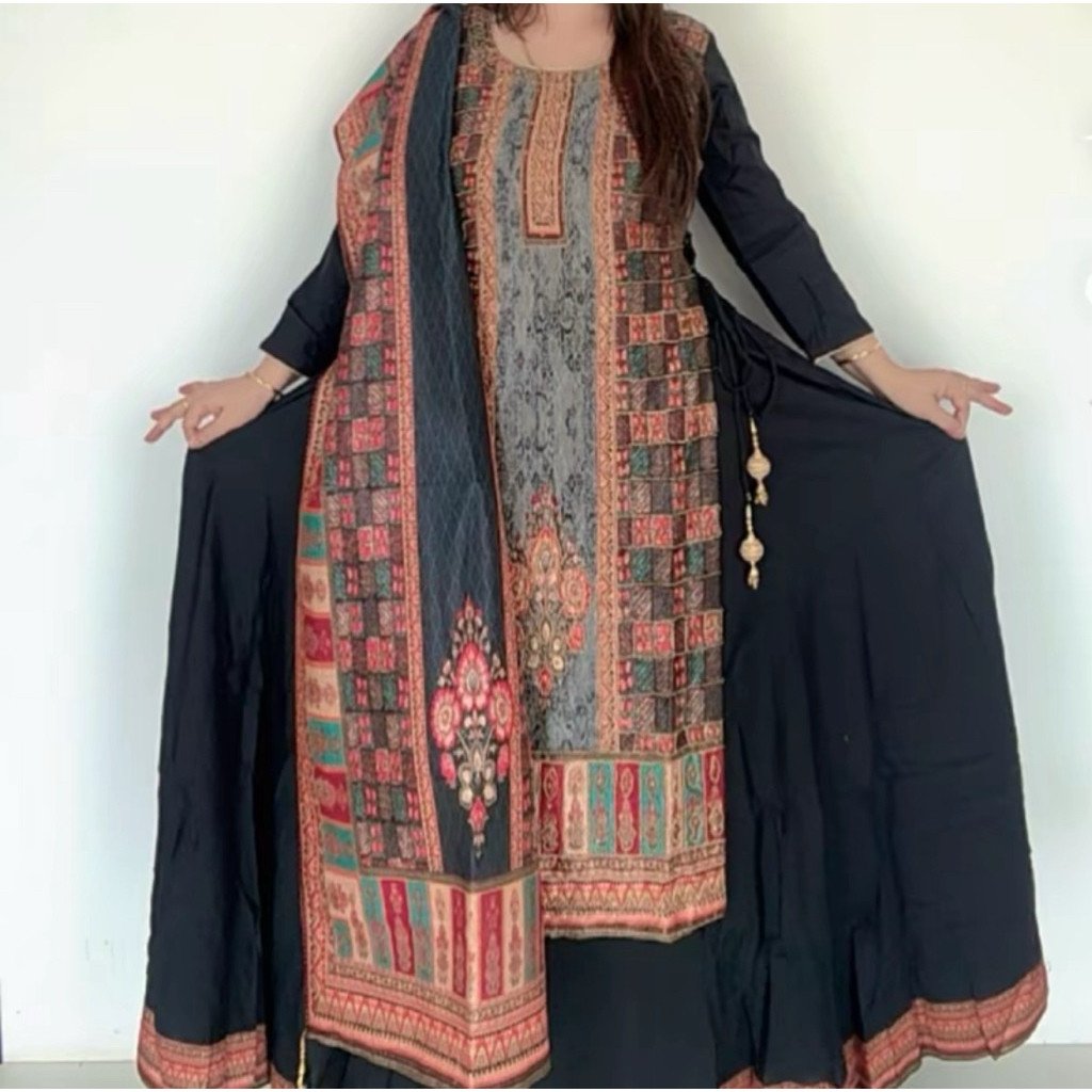 Dress Wanita model India dua layer terbaru